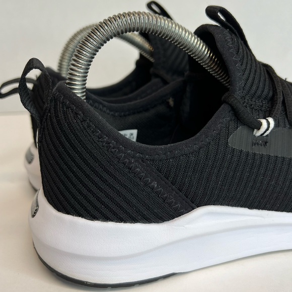 Puma Womens Softride Finesse Sport 376038-01 Black /White Sz 7 Running Sneakers - Picture 10 of 16